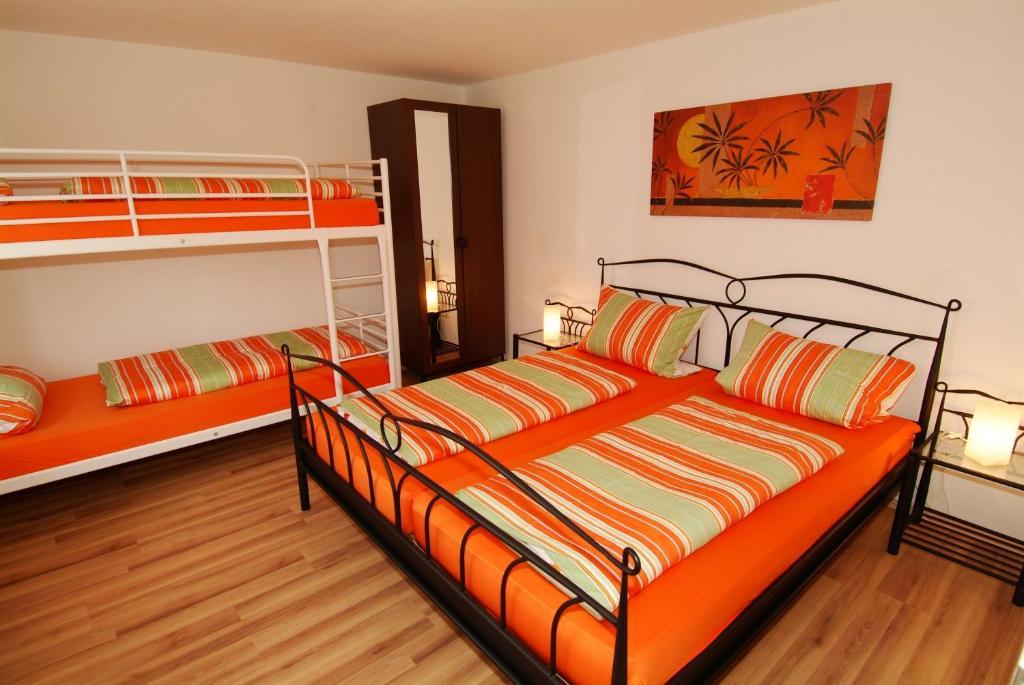 Apartments Klara -Fewo Bachmann Auch Kurzfristig Ep Karten Garantiert! Руст Номер фото